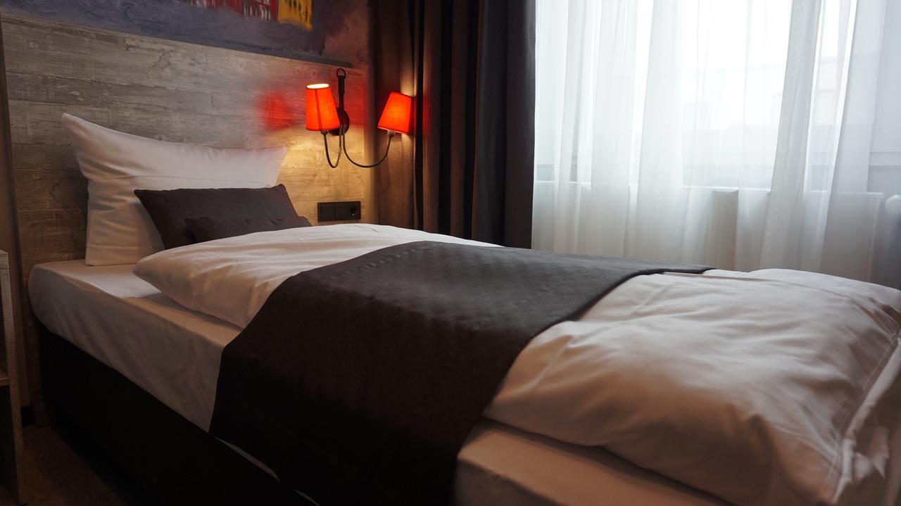 Urban Home Hotel Hamburg Exterior photo